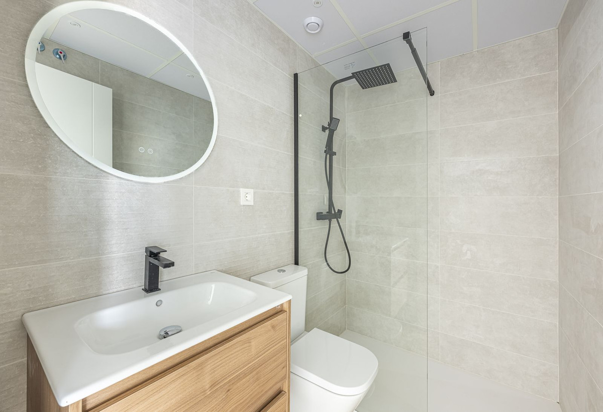 Appartement te koop in Fuengirola | 2 slaapkamers H5448799