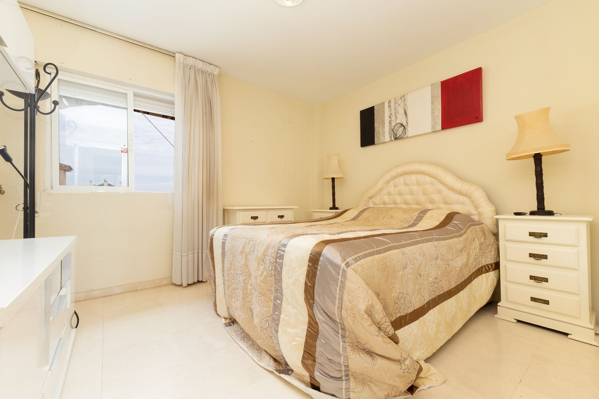 Appartement te koop in Fuengirola | 3 slaapkamers H5457286