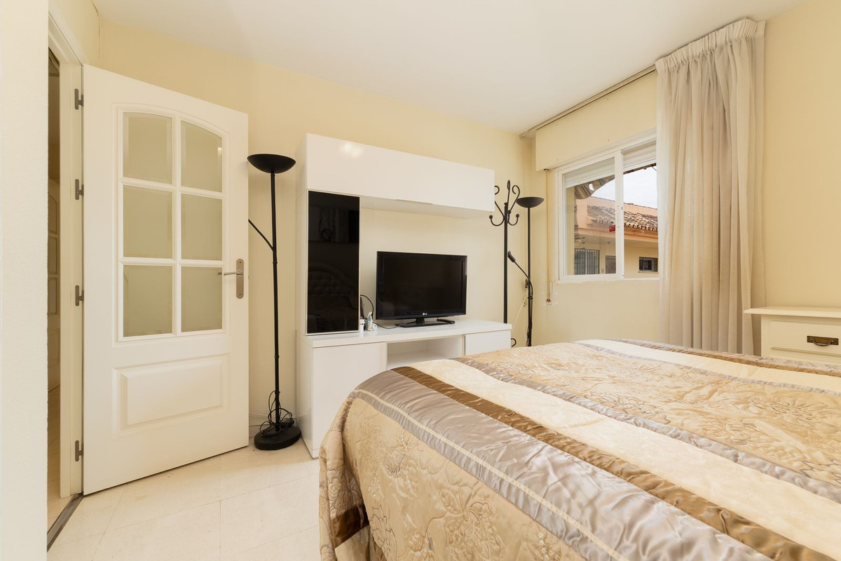 Appartement te koop in Fuengirola | 3 slaapkamers H5457286