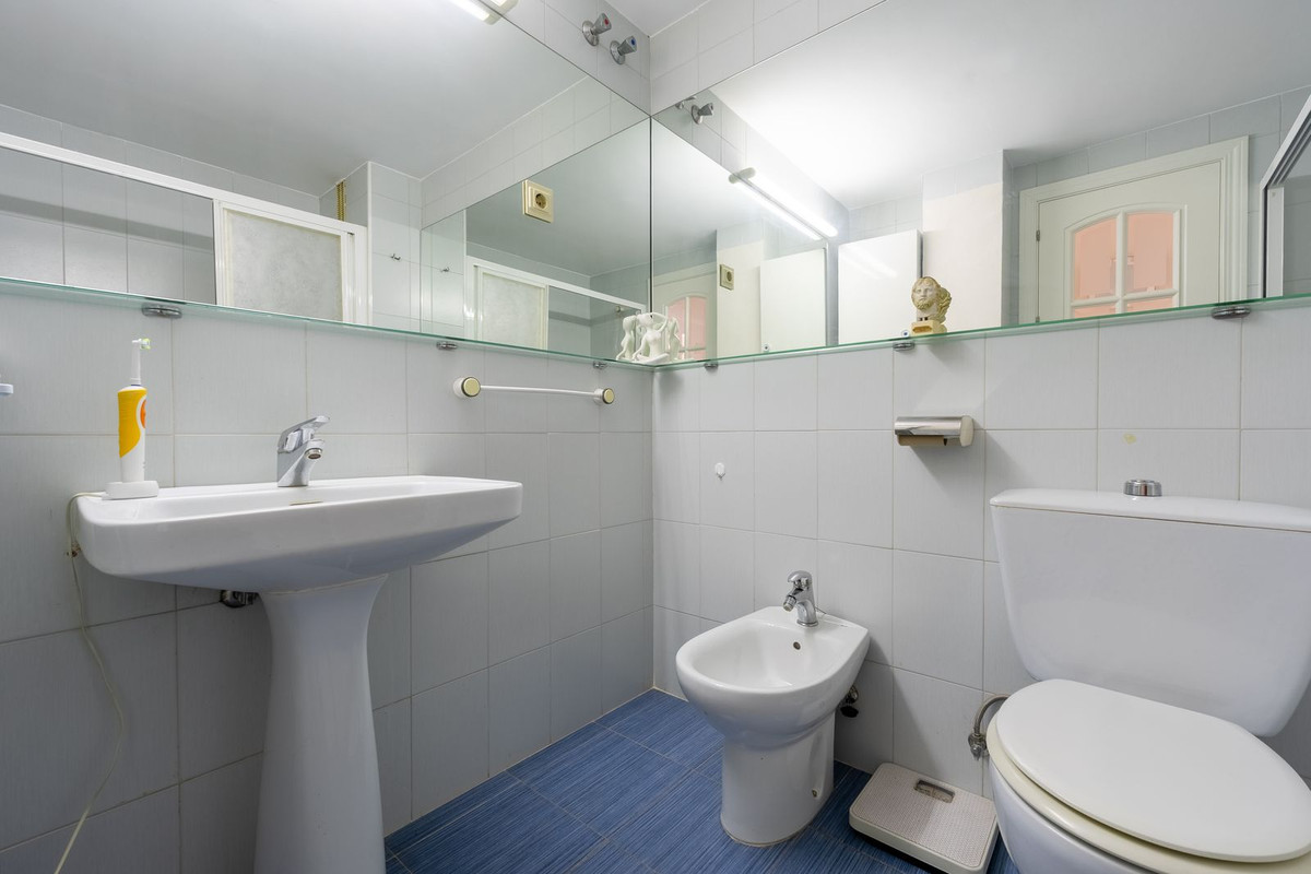 Appartement te koop in Fuengirola | 3 slaapkamers H5457286