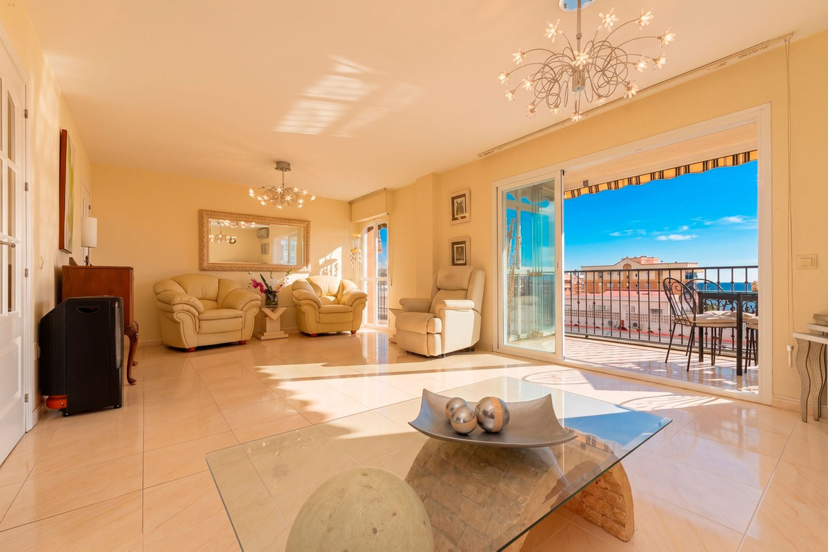 Appartement te koop in Fuengirola | 3 slaapkamers H5457286