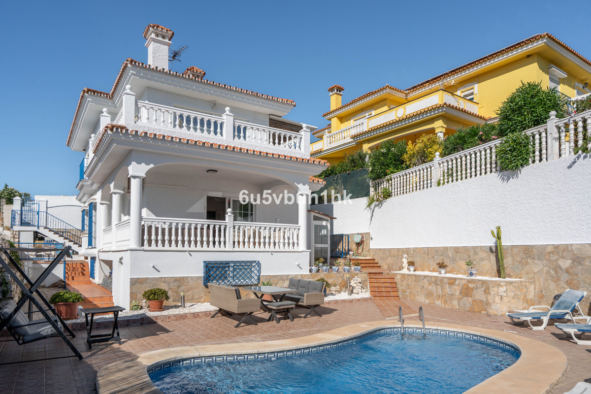 Huis te koop in Fuengirola | 5 slaapkamers H5458531
