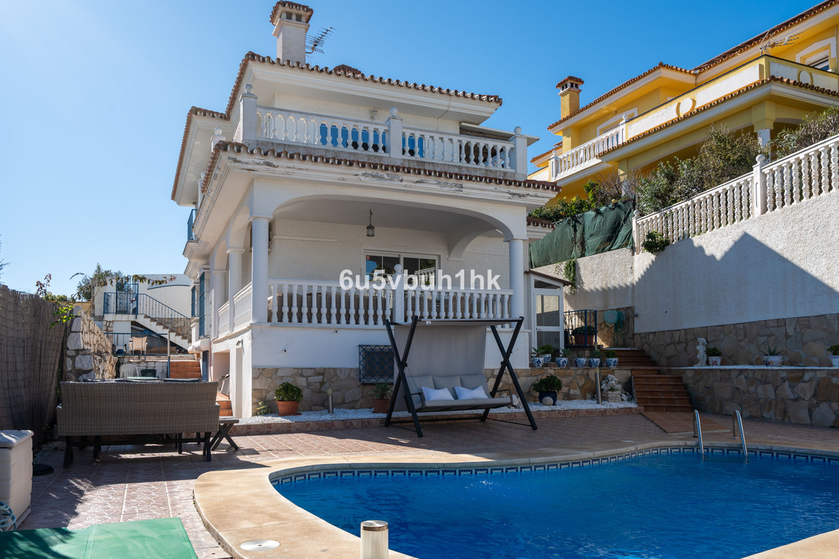 Huis te koop in Fuengirola | 5 slaapkamers H5458531