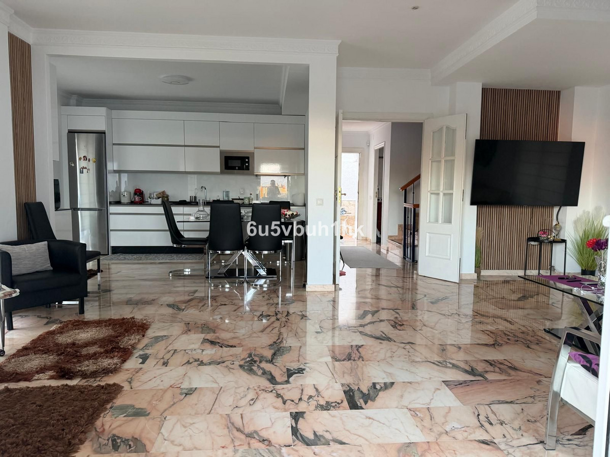 Huis te koop in Fuengirola | 5 slaapkamers H5458531