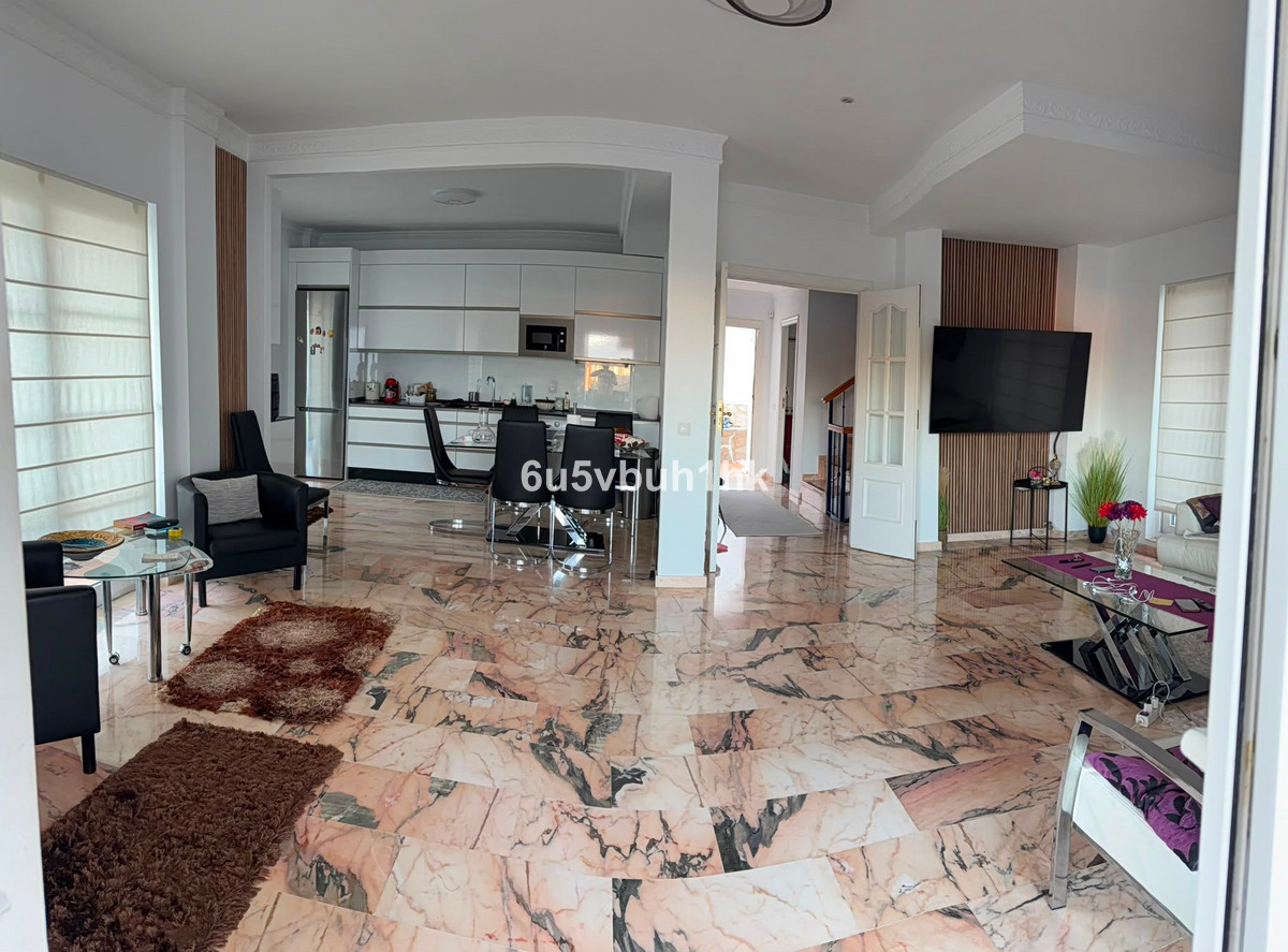 Huis te koop in Fuengirola | 5 slaapkamers H5458531