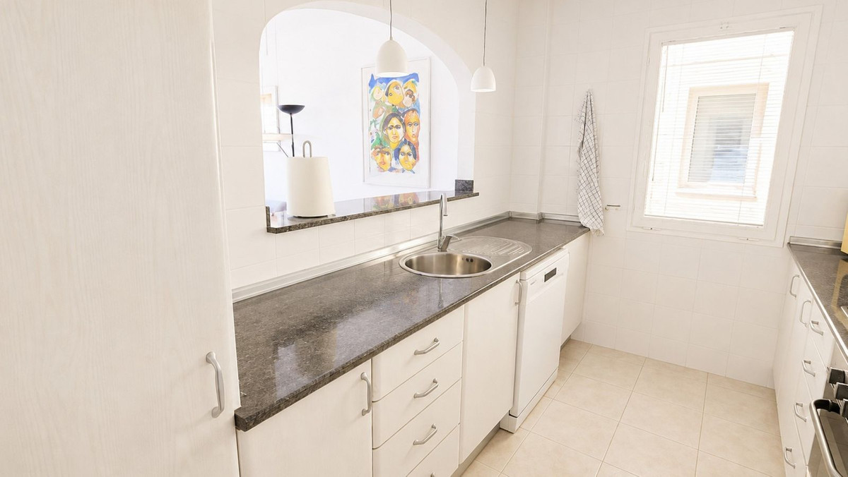 Appartement te koop in Fuengirola | 2 slaapkamers H5472010