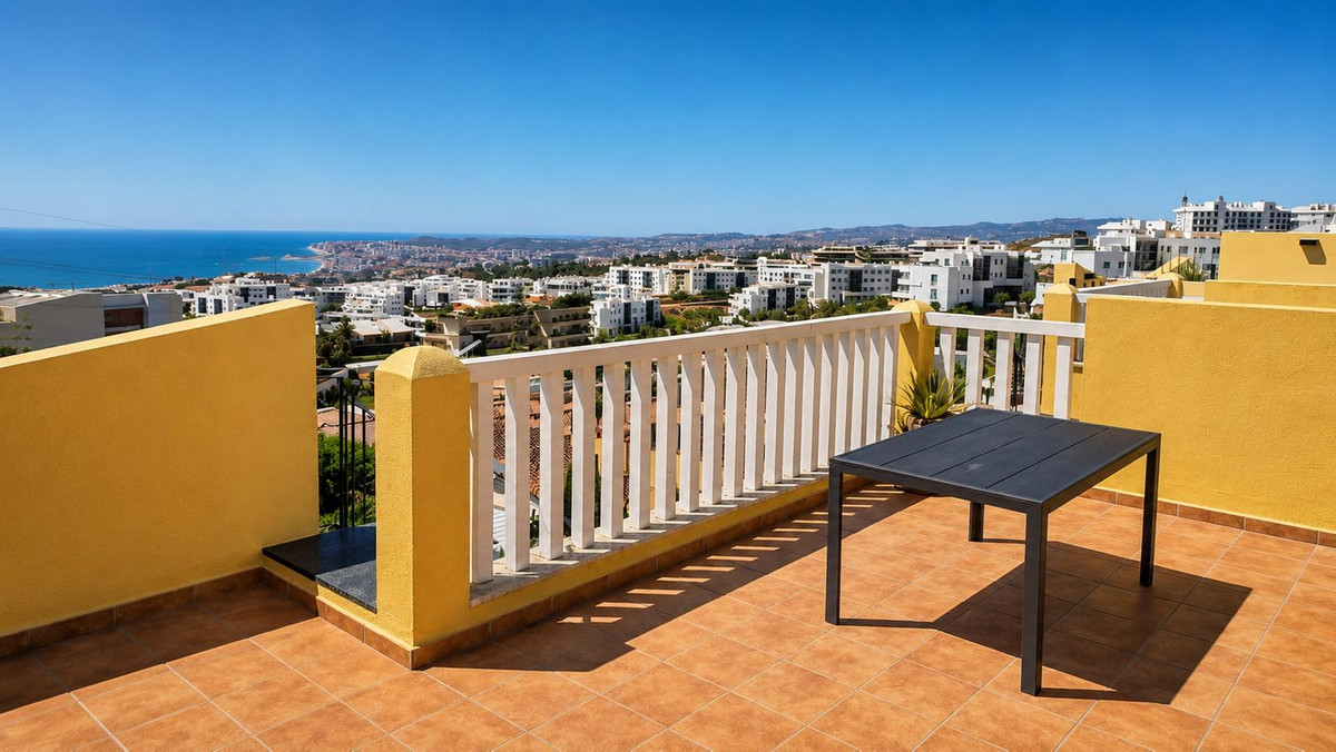 Appartement te koop in Fuengirola | 2 slaapkamers H5472010