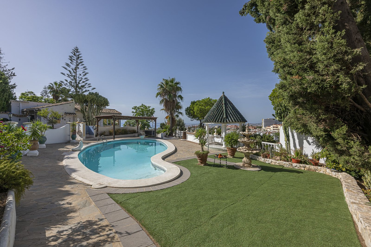 Property main view 64