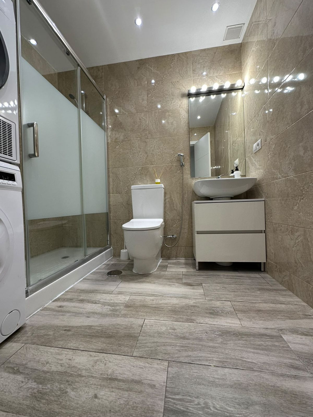 Penthouse te koop in Fuengirola | 2 slaapkamers H5494123