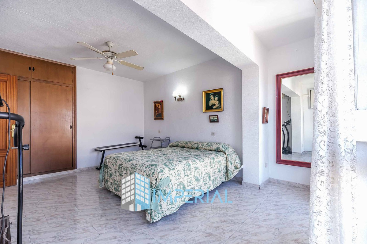 Huis te koop in Fuengirola | 4 slaapkamers H5494993