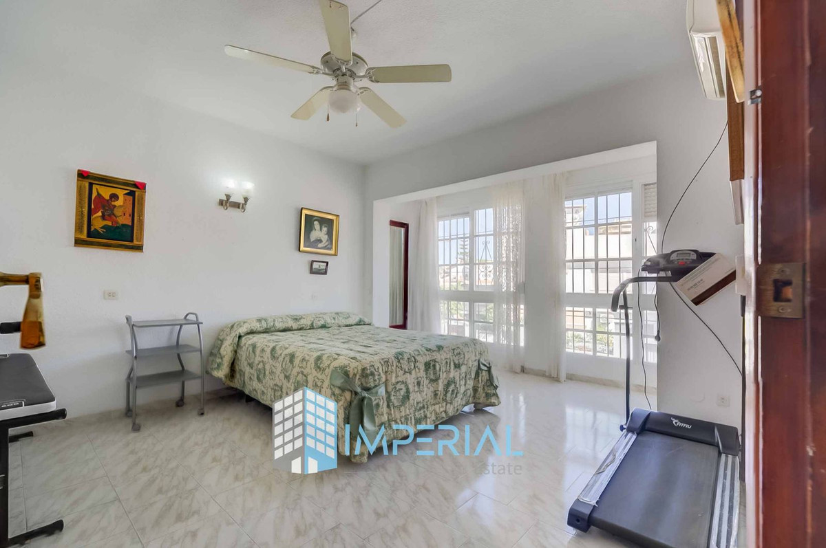 Huis te koop in Fuengirola | 4 slaapkamers H5494993