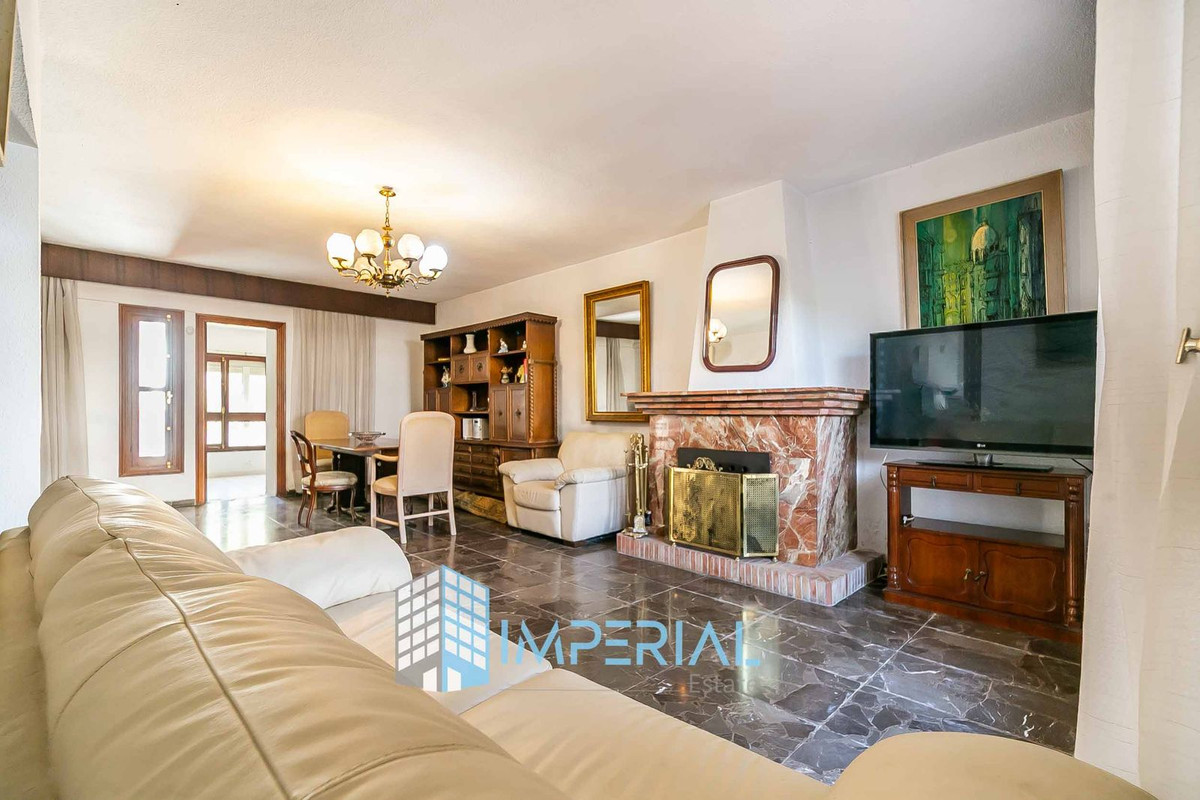 Huis te koop in Fuengirola | 4 slaapkamers H5494993