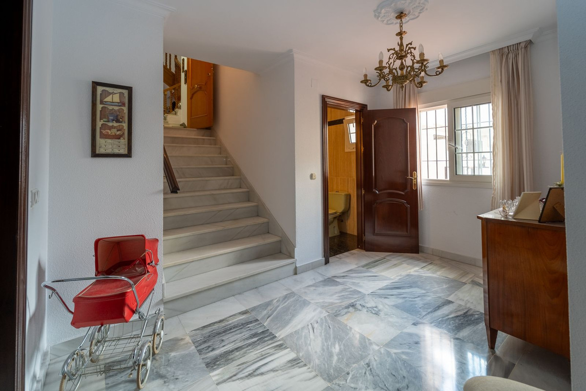 Huis te koop in Fuengirola | 5 slaapkamers H5506975