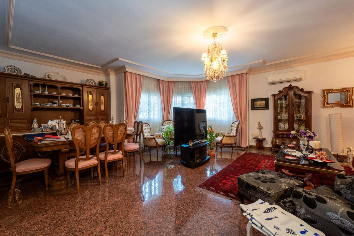 Huis te koop in Fuengirola | 5 slaapkamers H5506975