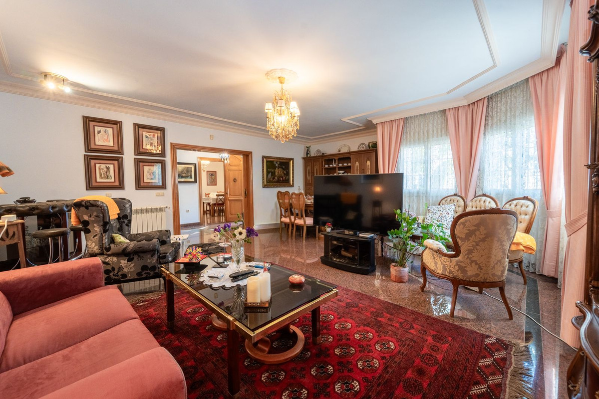 Huis te koop in Fuengirola | 5 slaapkamers H5506975