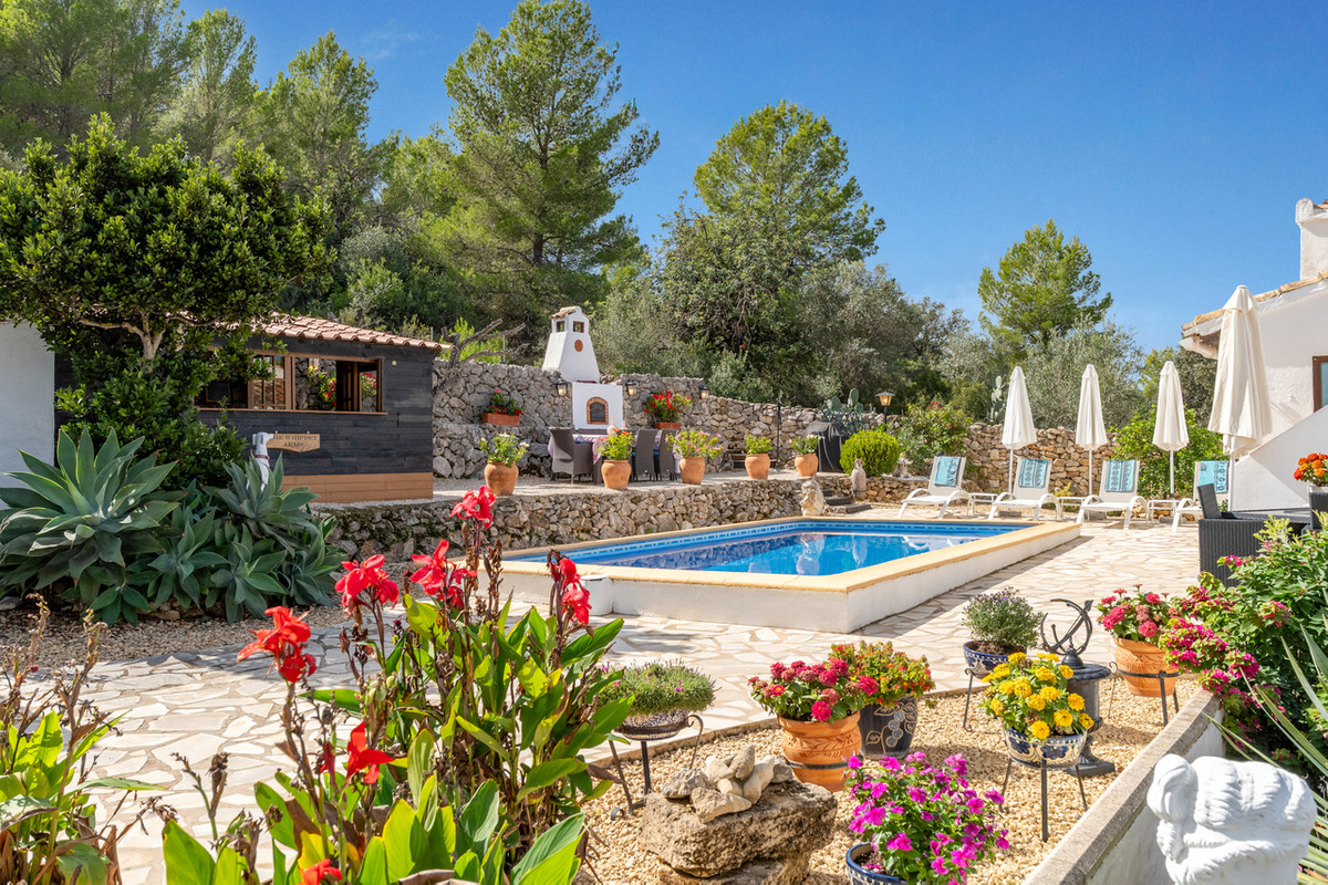 Property main view 36