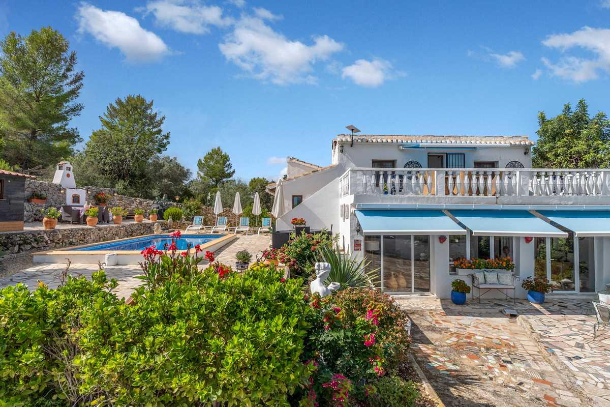 Property main view 46