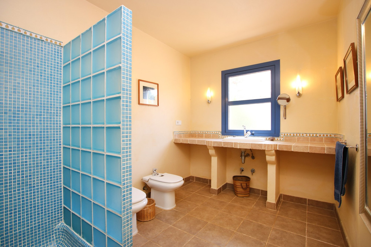 Finca - Cortijo te koop in Gaucín | 9 slaapkamers H4750678
