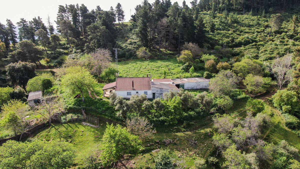 Finca - Cortijo te koop in Gaucín | 3 slaapkamers H5050264