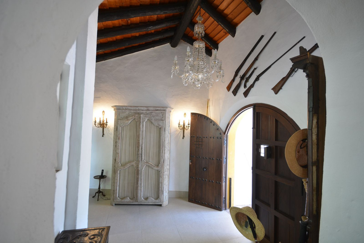 Finca - Cortijo te koop in Gaucín | 8 slaapkamers H5107468