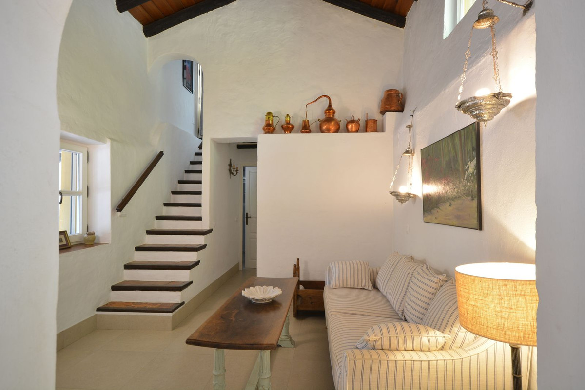 Finca - Cortijo te koop in Gaucín | 8 slaapkamers H5107468