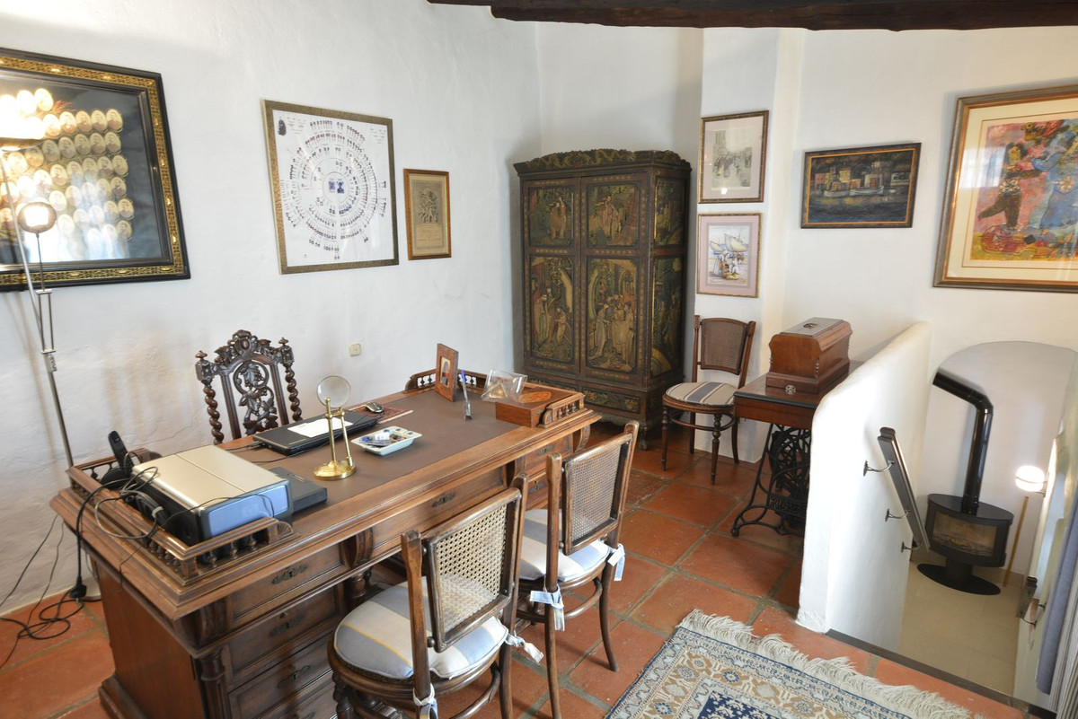 Finca - Cortijo te koop in Gaucín | 8 slaapkamers H5107468