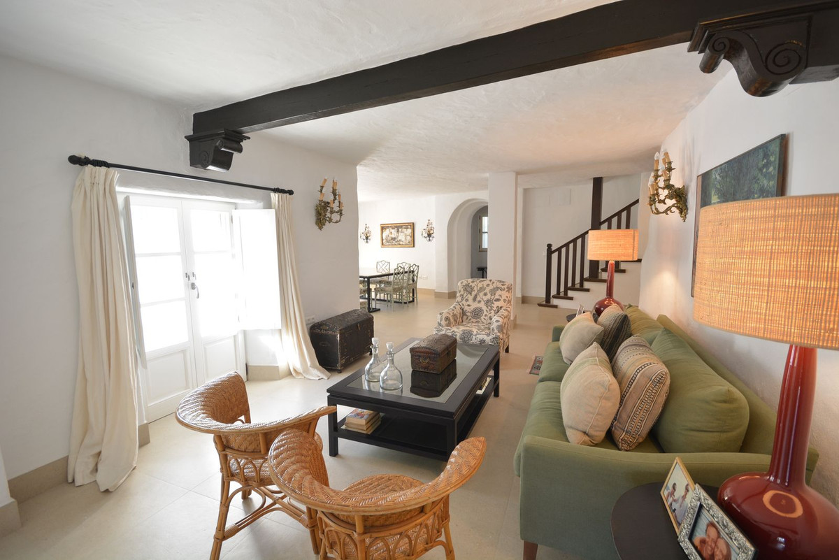 Finca - Cortijo te koop in Gaucín | 8 slaapkamers H5107468