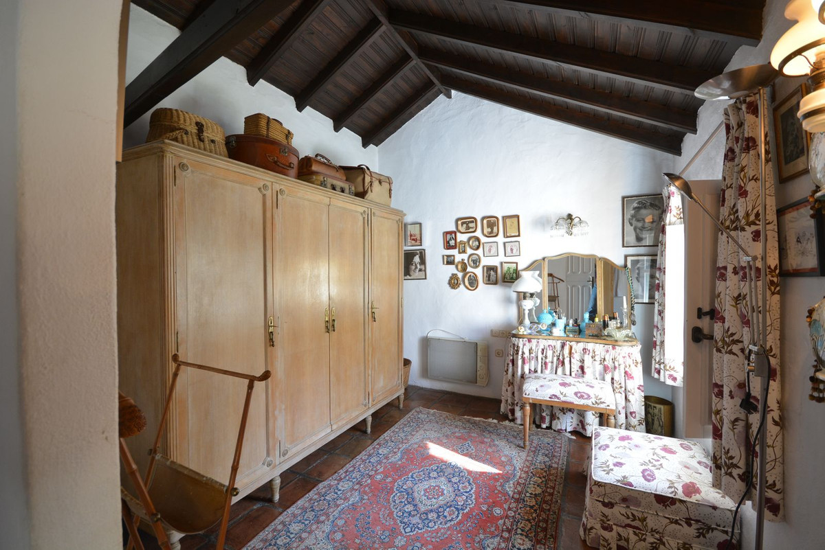 Finca - Cortijo te koop in Gaucín | 8 slaapkamers H5107468