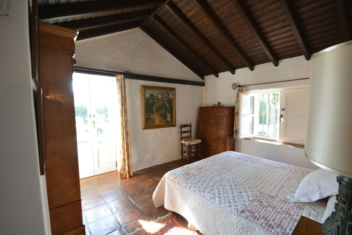 Finca - Cortijo te koop in Gaucín | 8 slaapkamers H5107468