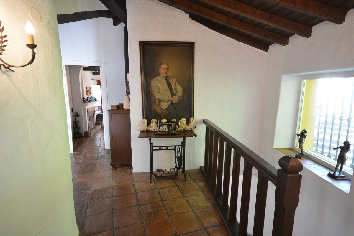 Finca - Cortijo te koop in Gaucín | 8 slaapkamers H5107468
