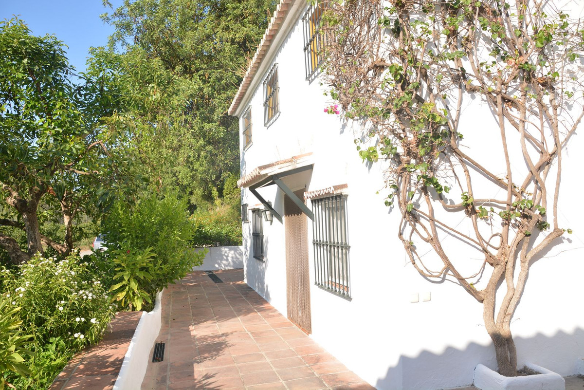 Finca - Cortijo te koop in Gaucín | 8 slaapkamers H5107468