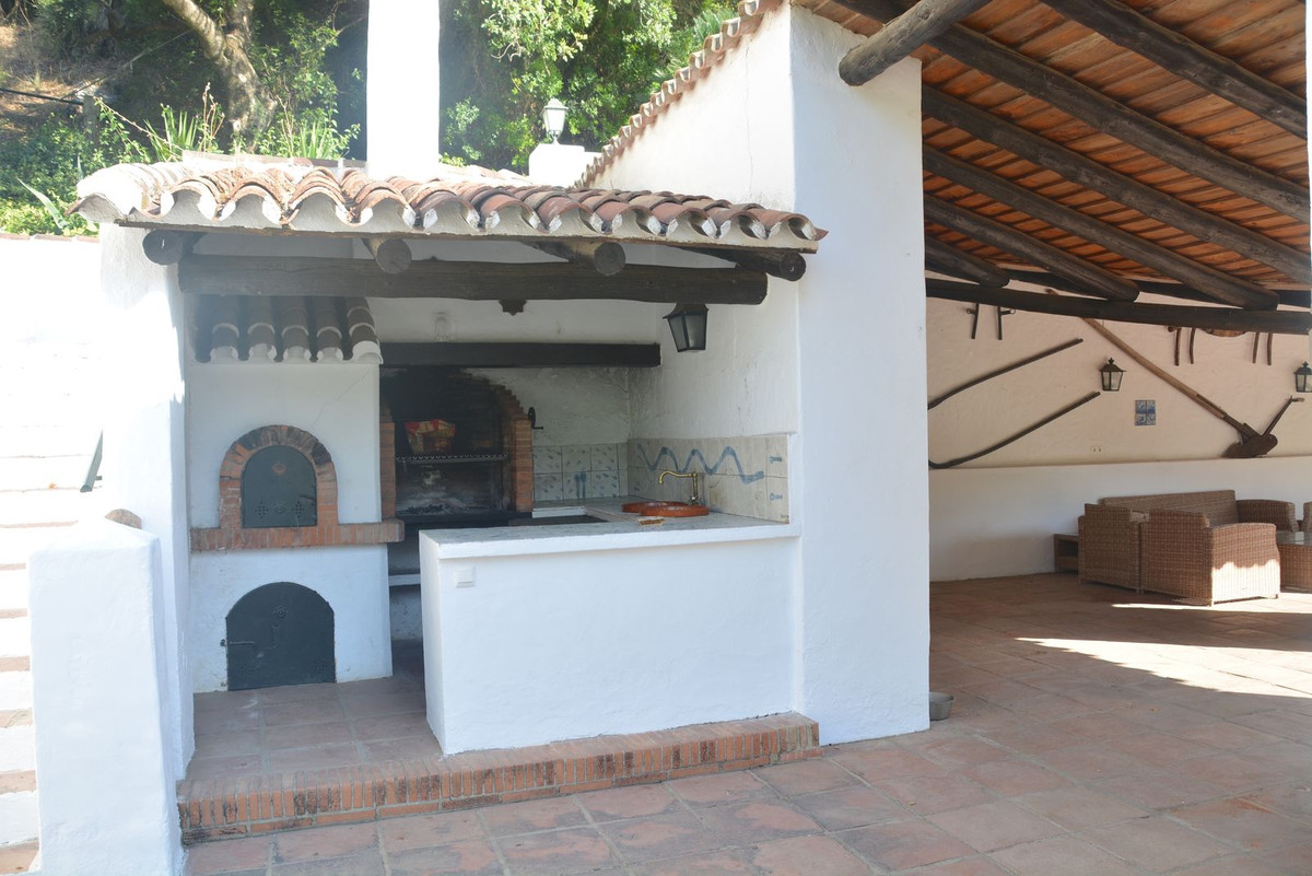 Finca - Cortijo te koop in Gaucín | 8 slaapkamers H5107468