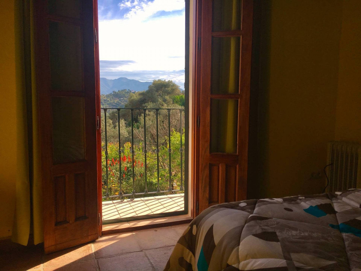 Finca - Cortijo te koop in Gaucín | 5 slaapkamers H5147434