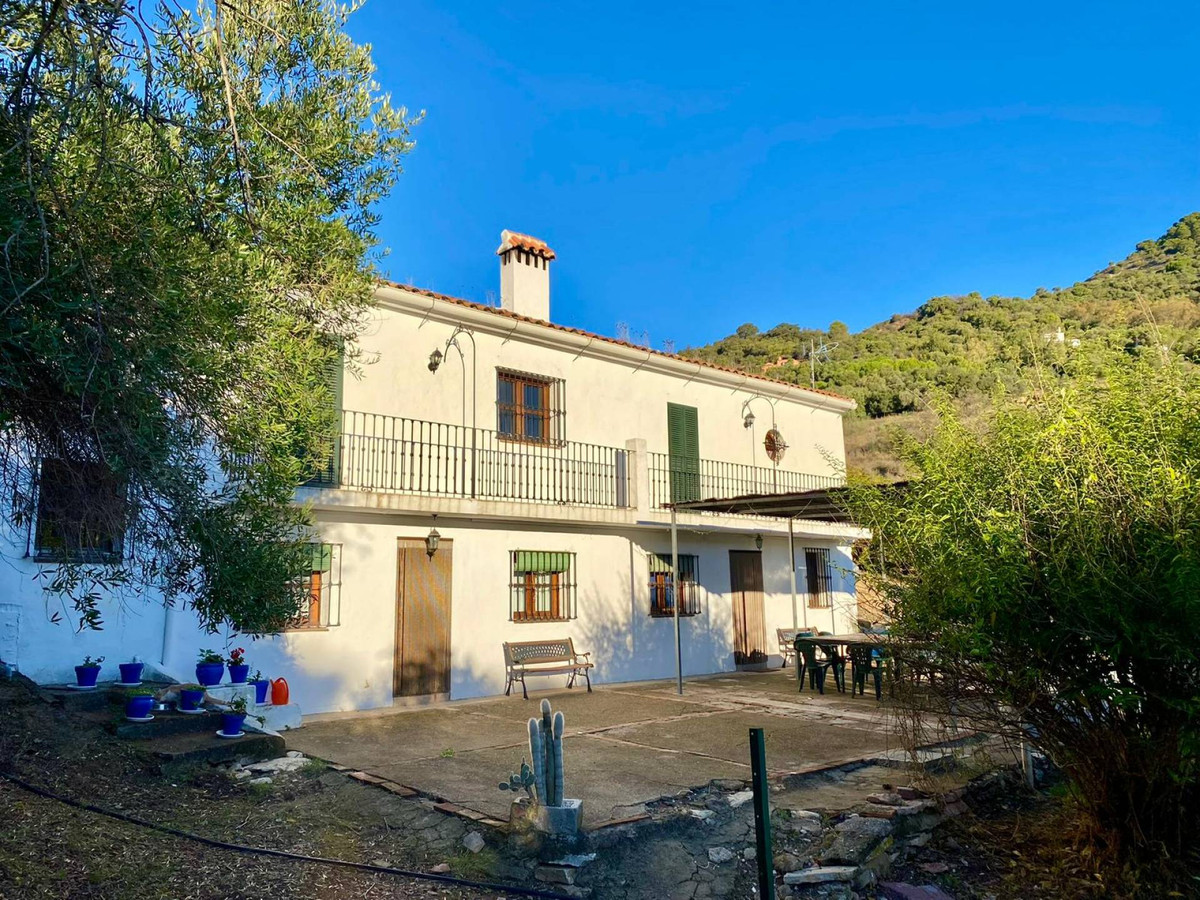 Finca - Cortijo te koop in Gaucín | 5 slaapkamers H5147434