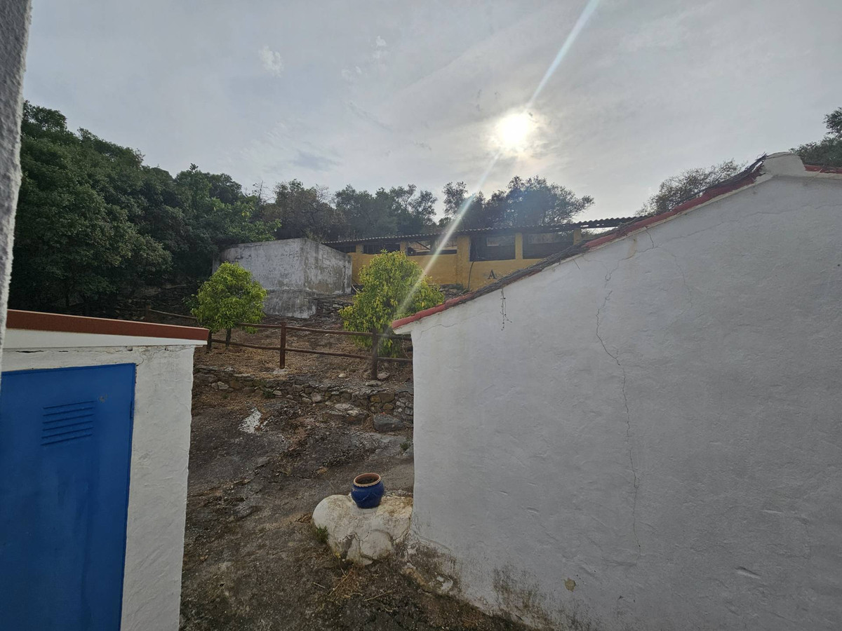 Finca - Cortijo te koop in Gaucín | 5 slaapkamers H5147434
