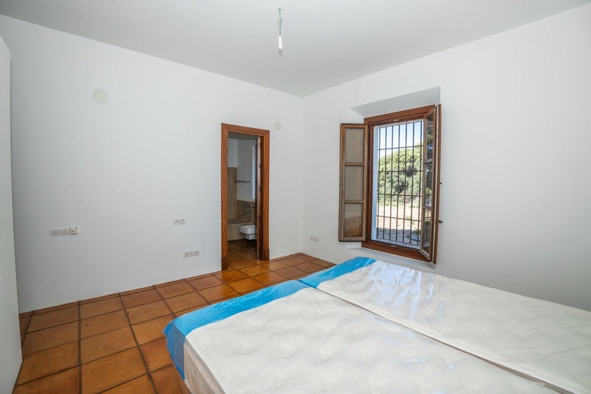 Vrijstaande Villa te koop in Gaucín | 4 slaapkamers H5154823