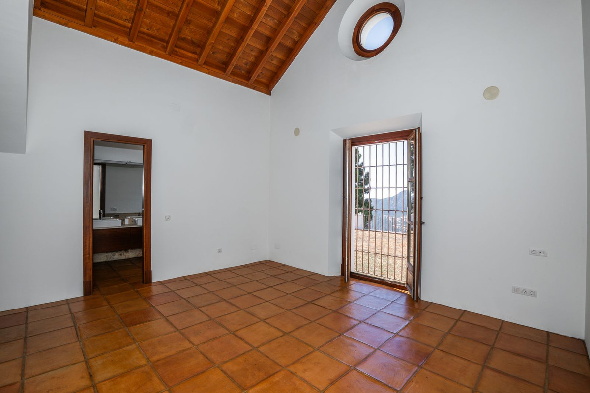 Vrijstaande Villa te koop in Gaucín | 4 slaapkamers H5154823