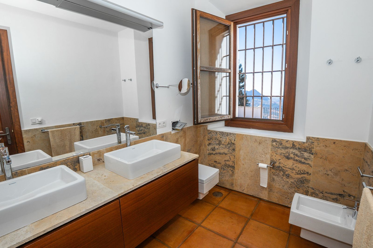 Vrijstaande Villa te koop in Gaucín | 4 slaapkamers H5154823