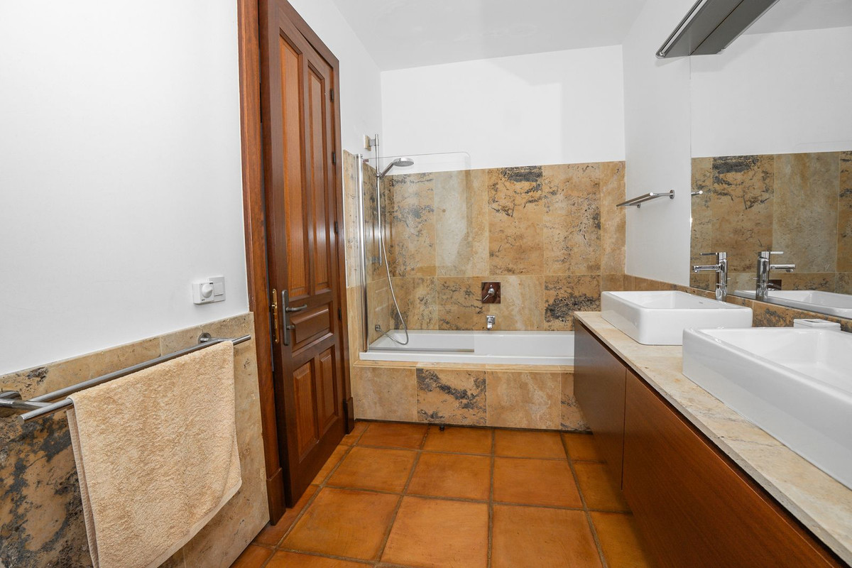 Vrijstaande Villa te koop in Gaucín | 4 slaapkamers H5154823