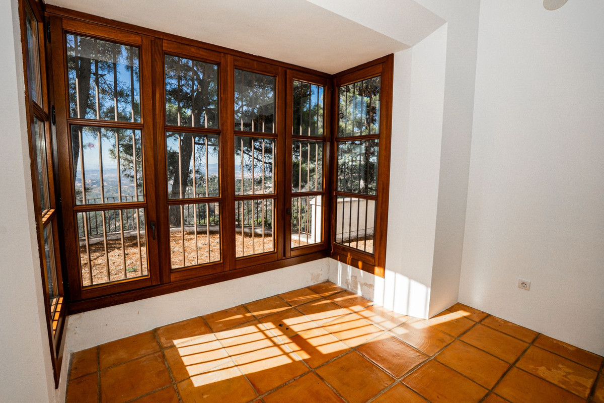 Vrijstaande Villa te koop in Gaucín | 4 slaapkamers H5154823