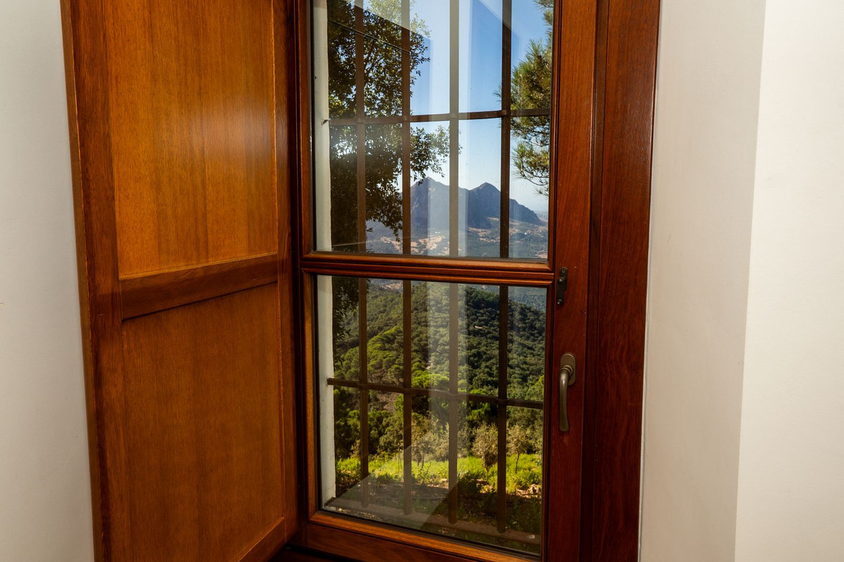Vrijstaande Villa te koop in Gaucín | 4 slaapkamers H5154823