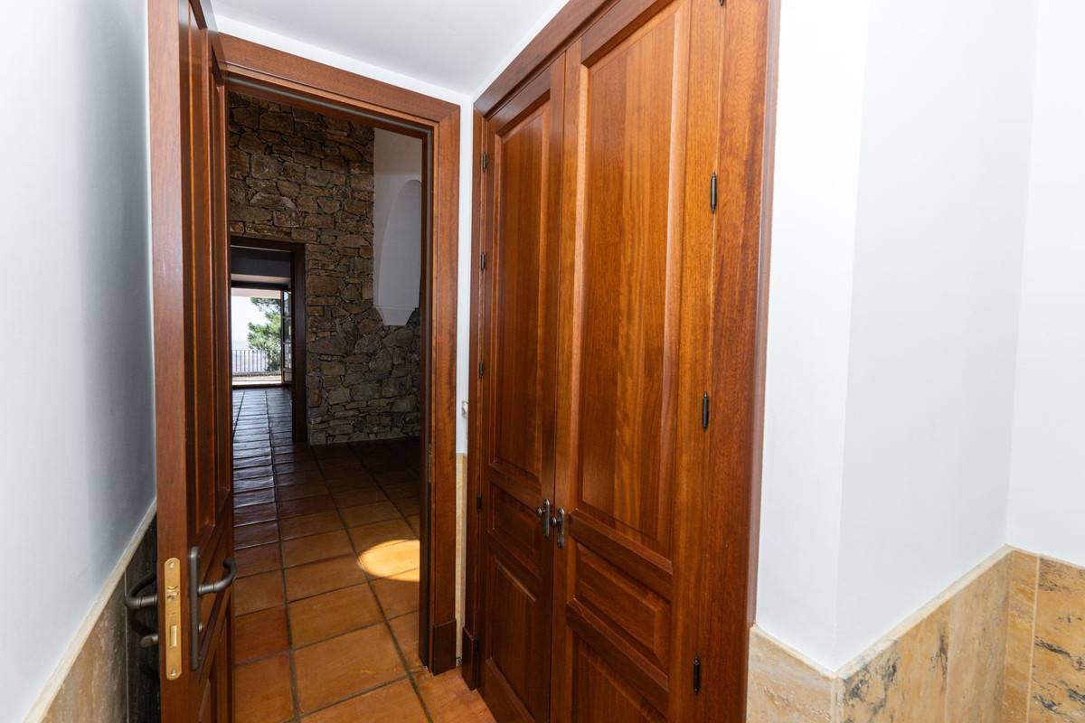 Vrijstaande Villa te koop in Gaucín | 4 slaapkamers H5154823