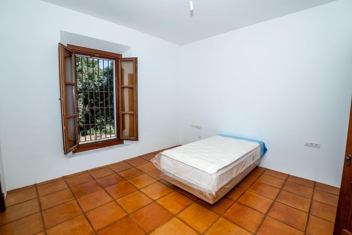 Vrijstaande Villa te koop in Gaucín | 4 slaapkamers H5154823