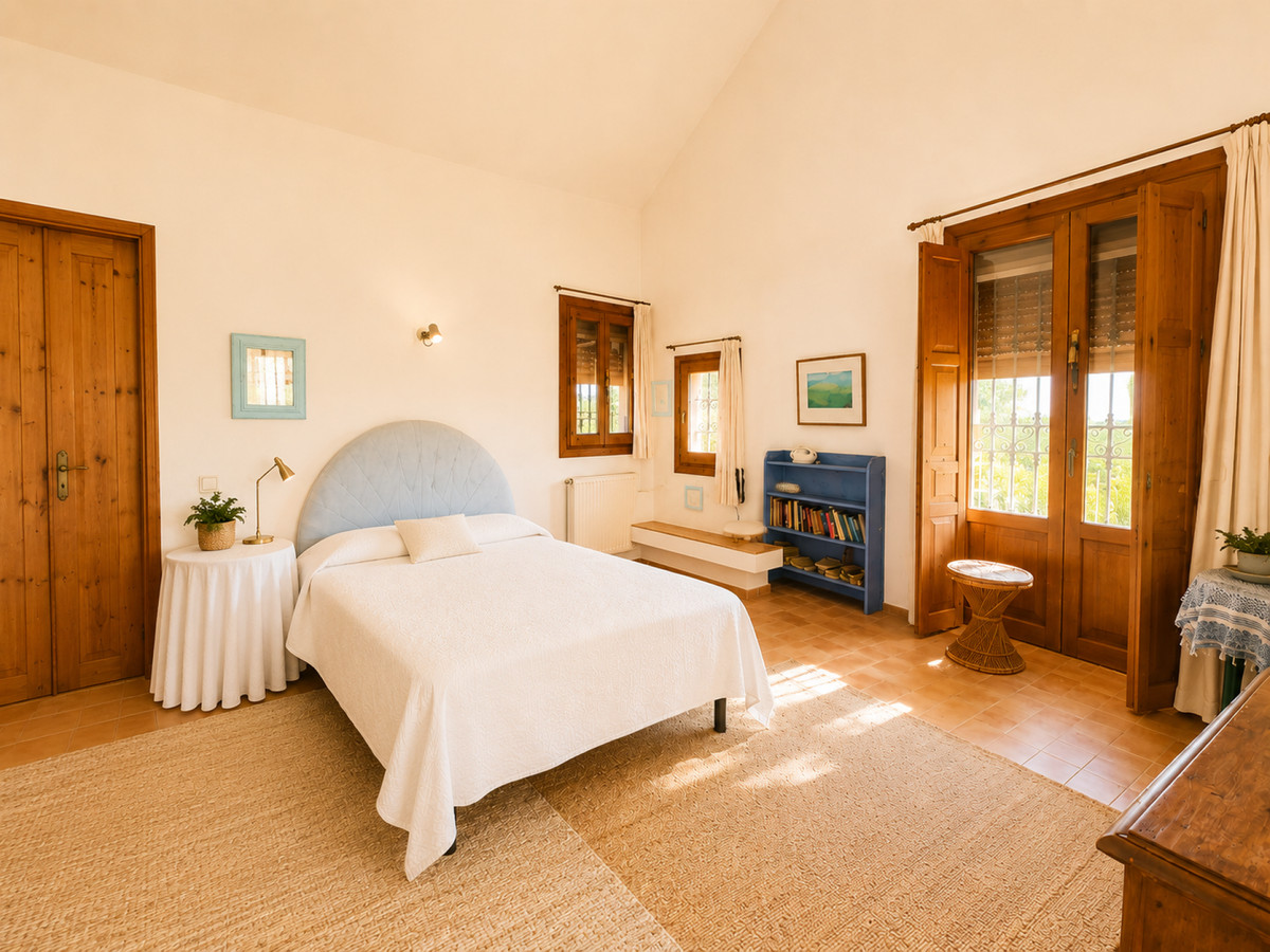 Property main view 33