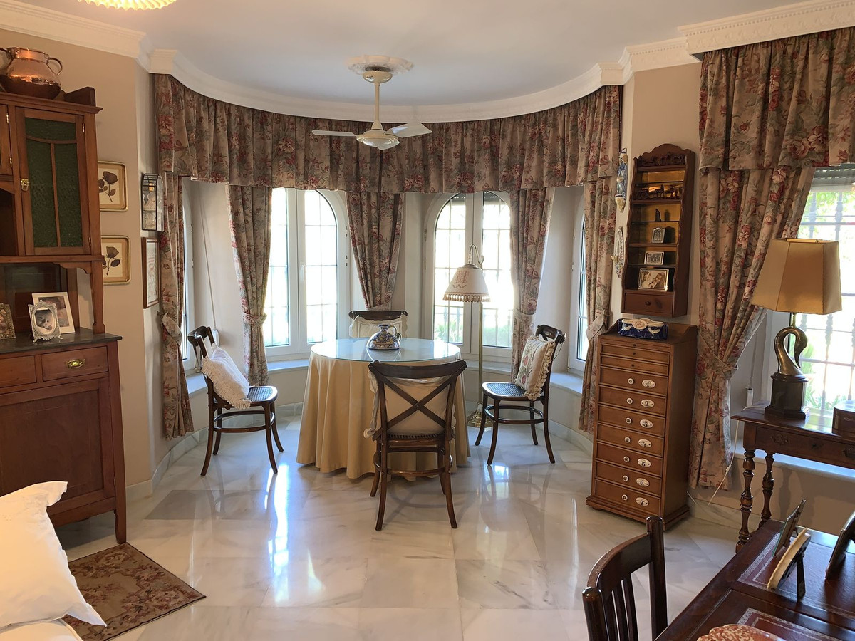 Huis te koop in Guadalmar | 5 slaapkamers H4821694