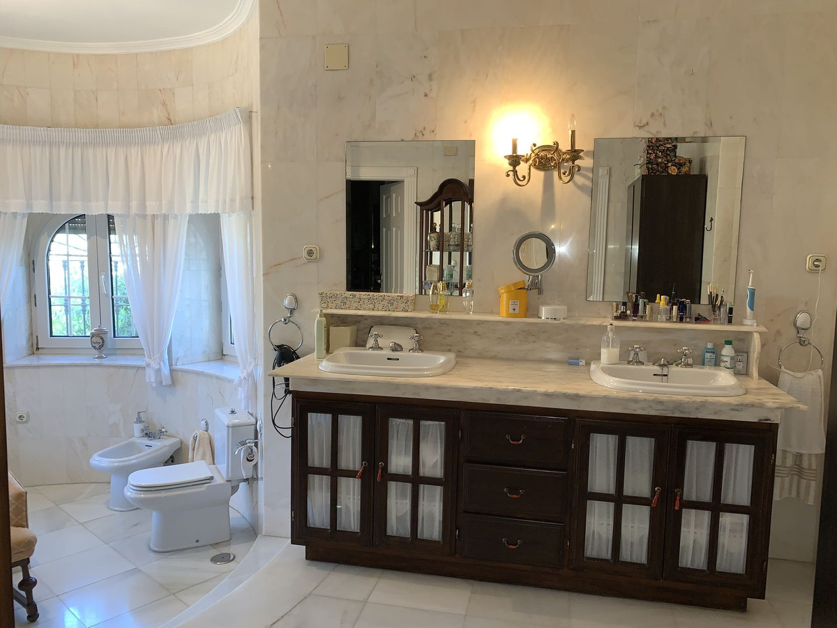 Huis te koop in Guadalmar | 5 slaapkamers H4821694
