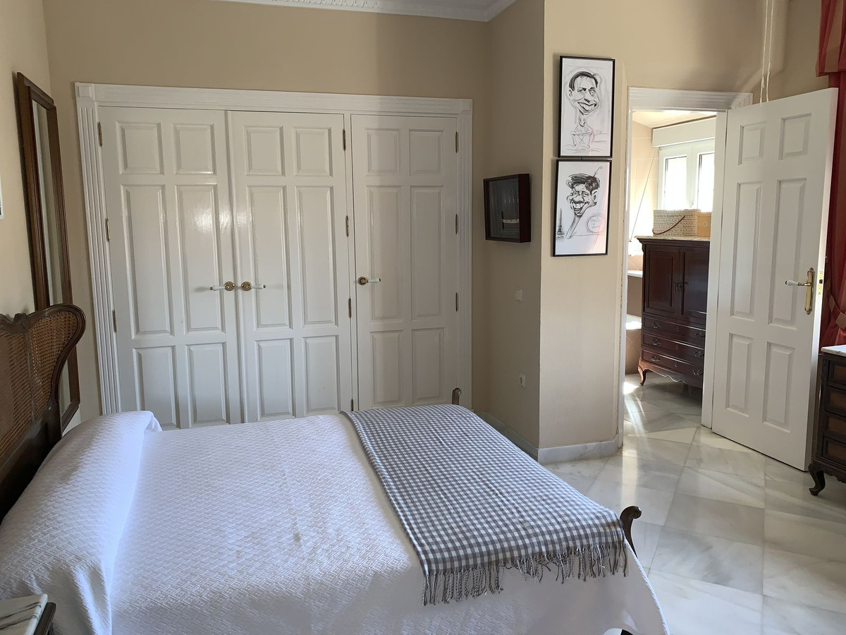 Huis te koop in Guadalmar | 5 slaapkamers H4821694