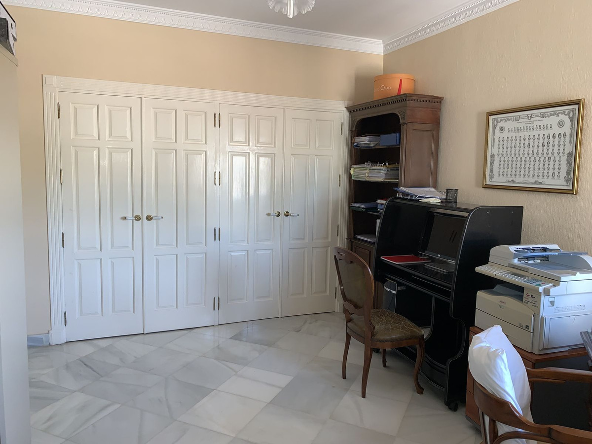 Huis te koop in Guadalmar | 5 slaapkamers H4821694