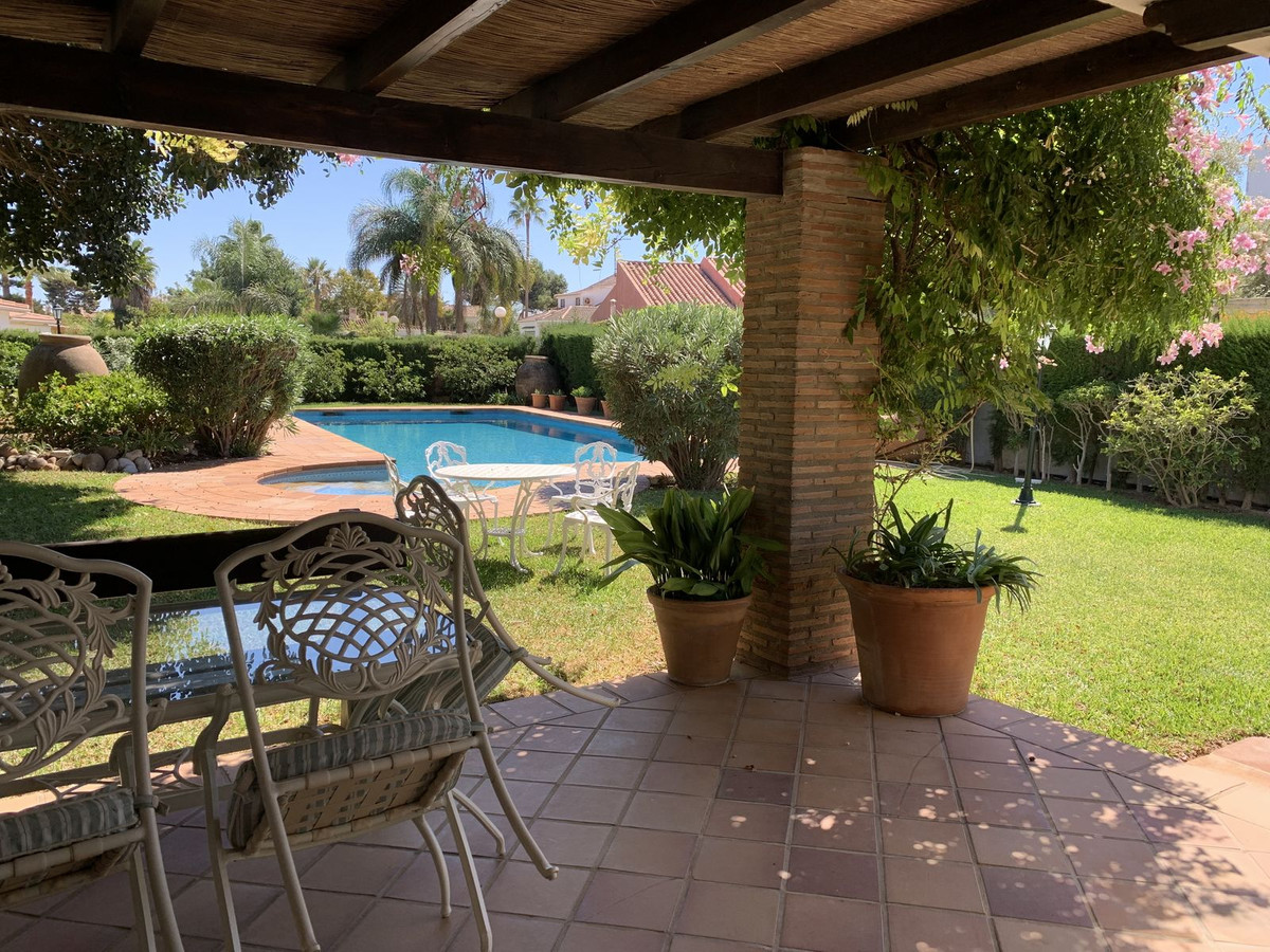 Huis te koop in Guadalmar | 5 slaapkamers H4821694