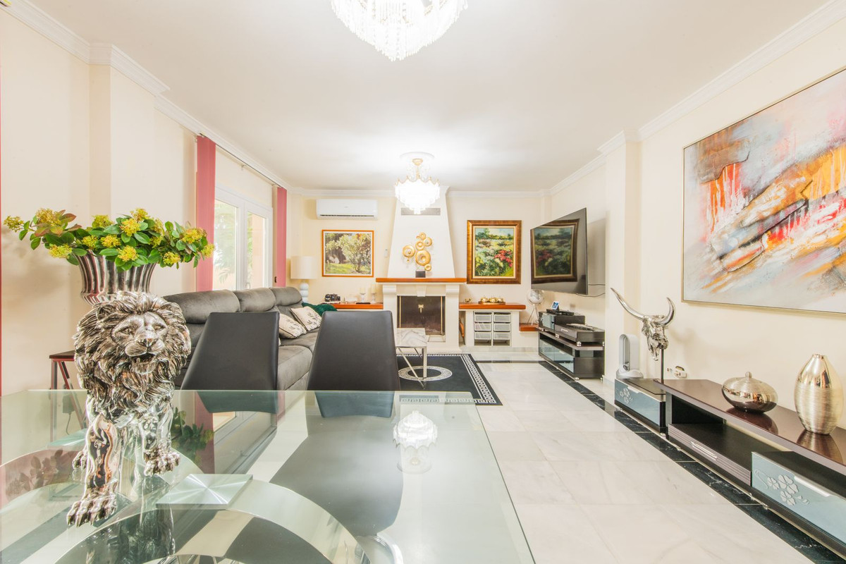 Huis te koop in Guadalmar | 7 slaapkamers H5067121